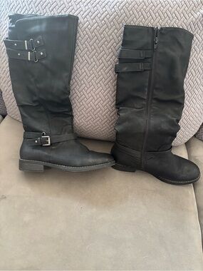 Black Women's Tall Buckle Riding Boots